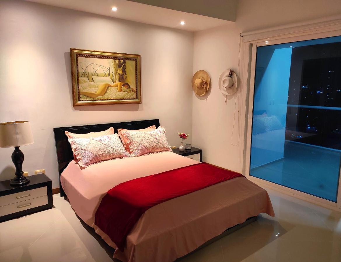 Apartamento De Lujo Con Vista Al Mar - Excelente Ubicacion Cartagena Eksteriør billede